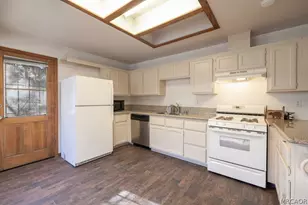 252 Riverside Ave, Sugarloaf, CA 92386 - Photo 9