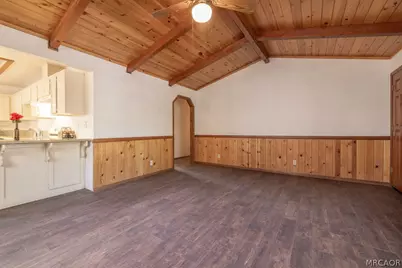 252 Riverside Avenue, Sugarloaf, CA 92386 - Photo 7