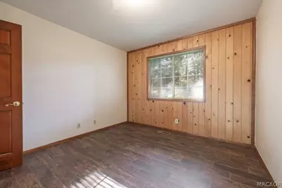 252 Riverside Avenue, Sugarloaf, CA 92386 - Photo 13