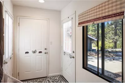 39945 Trail Of The Whispering Pines Road, Big Bear Lake, CA 92315 - Photo 15