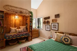 27322 Matterhorn Dr, Lake Arrowhead, CA 92352 - Photo 3