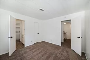 391 Montclair Dr, Big Bear City, CA 92314 - Photo 31