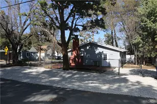 509 Moreno Ln, Sugarloaf, CA 92386 - Photo 3