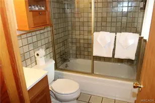 400 Shakespeare Ln, Big Bear City, CA 92314 - Photo 15