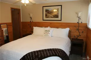 400 Shakespeare Ln, Big Bear City, CA 92314 - Photo 13