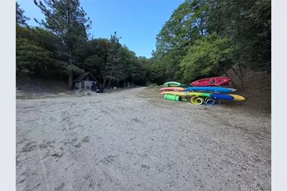 3 Nsm Hwy 173 #13, Lake Arrowhead, CA 92352 - Photo 19