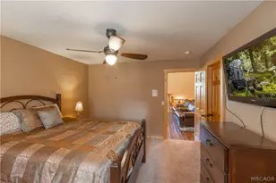 529 Bernhardt Ln, Big Bear City, CA 92314 - Photo 33