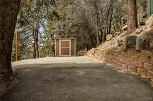 33010 Juniper Ln, Green Valley Lake, CA 92341 - Photo 3