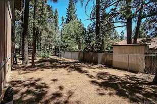 337 Maple, Sugarloaf, CA 92386 - Photo 25