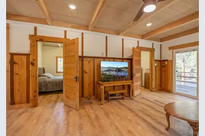 39961 Lakeview Drive, Big Bear Lake, CA 92315 - Photo 19