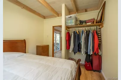 39961 Lakeview Drive, Big Bear Lake, CA 92315 - Photo 23