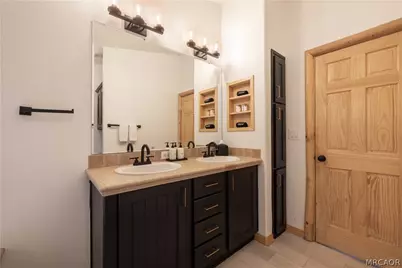 41596 McWhinney Lane, Big Bear Lake, CA 92315 - Photo 19