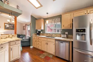 1035 W Fairway Blvd, Big Bear City, CA 92314 - Photo 9