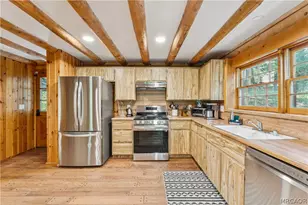 695 Buckingham Square, Lake Arrowhead, CA 92352 - Photo 11