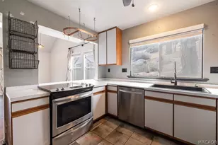 39075 Rim of the World Dr, Fawnskin, CA 92333 - Photo 33