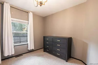 39075 Rim Of The World Drive, Fawnskin, CA 92333 - Photo 37
