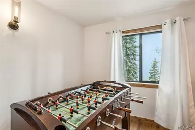 590 Arrowhead Villa Road, Lake Arrowhead, CA 92352 - Photo 23