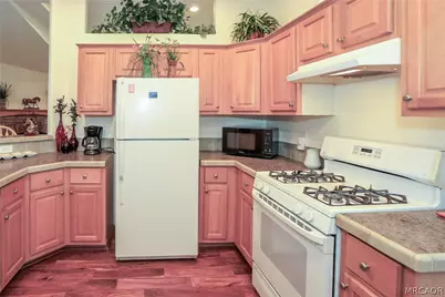 417 Garrick Way, Big Bear City, CA 92314 - Photo 11