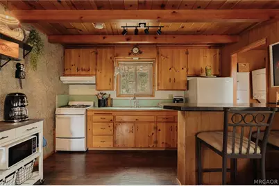 355 Cinderella Drive, Big Bear City, CA 92314 - Photo 9