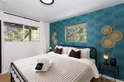 825 Lake View Lane, Twin Peaks, CA 92391 - Photo 25
