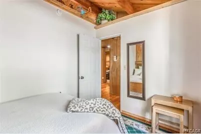 42962 Dogwood Drive, Big Bear Lake, CA 92315 - Photo 13