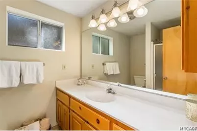 42962 Dogwood Drive, Big Bear Lake, CA 92315 - Photo 19