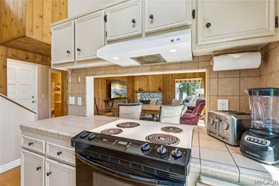 27821 Peninsula Drive N #315, Lake Arrowhead, CA 92352 - Photo 11