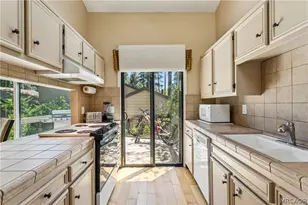 27821 Peninsula Dr N, Lake Arrowhead, CA 92352 - Photo 13