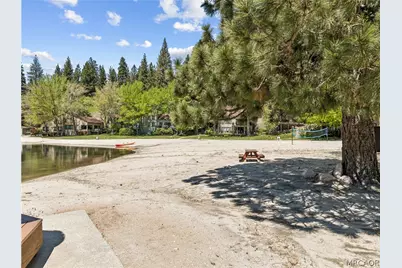 27821 Peninsula Drive N #315, Lake Arrowhead, CA 92352 - Photo 23