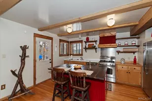 929 Andrew Ln, Big Bear Lake, CA 92315 - Photo 13