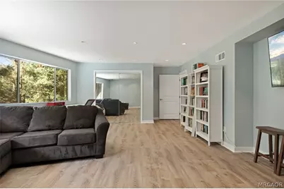 316 Pioneer Road, Lake Arrowhead, CA 92352 - Photo 27