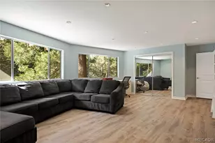 316 Pioneer Rd, Lake Arrowhead, CA 92352 - Photo 25