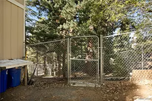 316 Pioneer Rd, Lake Arrowhead, CA 92352 - Photo 33