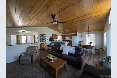 33159 Holcomb Creek Drive, Green Valley Lake, CA 92341 - Photo 33