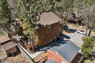 879 Spruce Ln, Sugarloaf, CA 92386 - Photo 5