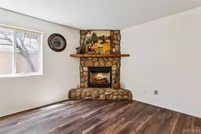 879 Spruce Lane, Sugarloaf, CA 92386 - Photo 19