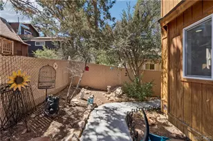 879 Spruce Ln, Sugarloaf, CA 92386 - Photo 35