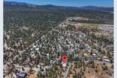 391 Montclair Drive #82, Big Bear City, CA 92314 - Photo 5
