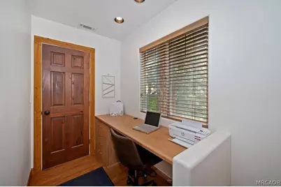 500 E Barker Boulevard, Big Bear Lake, CA 92314 - Photo 29