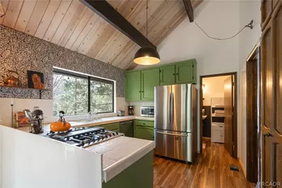26645 Lake Forest Drive, Twin Peaks, CA 92391 - Photo 19