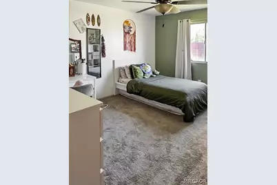 213 E Mountain View Boulevard, Big Bear City, CA 92314 - Photo 11