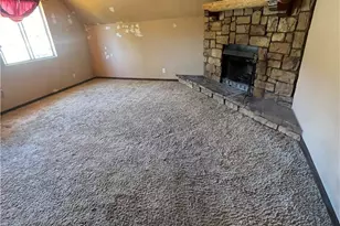 213 E Mountain View Blvd, Big Bear City, CA 92314 - Photo 25