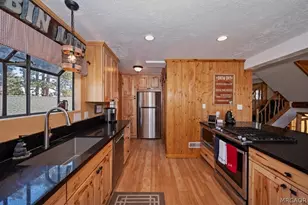 796 Orange Ave, Sugarloaf, CA 92386 - Photo 9