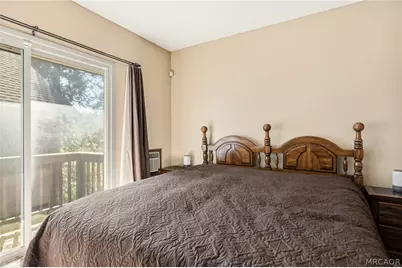 807 Grass Valley Road, Lake Arrowhead, CA 92352 - Photo 9
