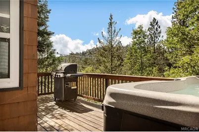 807 Grass Valley Road, Lake Arrowhead, CA 92352 - Photo 23