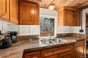 7 Pine Knot Rd, Big Bear Lake, CA 92315 - Photo 3