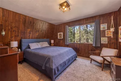 42800 Cougar Road, Big Bear Lake, CA 92315 - Photo 11