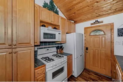 42979 Fern Avenue, Big Bear Lake, CA 92315 - Photo 15