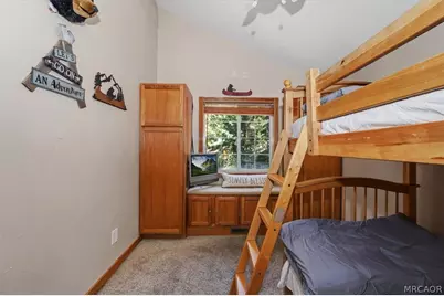 42979 Fern Avenue, Big Bear Lake, CA 92315 - Photo 25