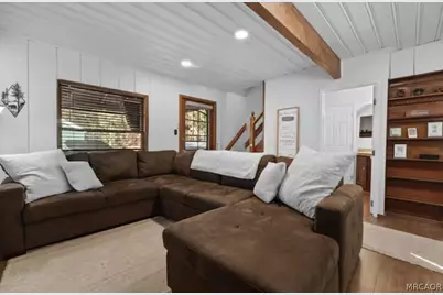 409 W Rainbow Boulevard, Big Bear City, CA 92314 - Photo 7